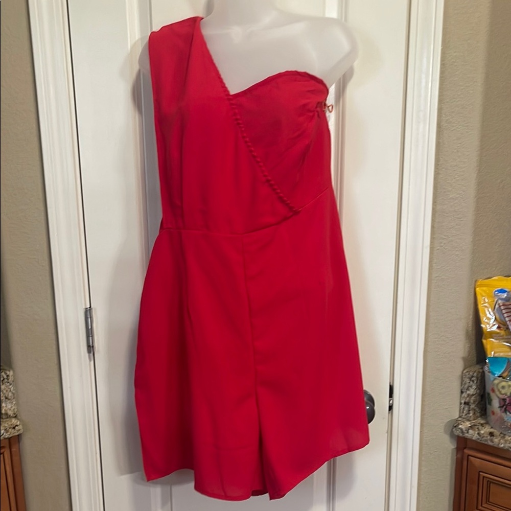 Red one shoulder romper size XL. NWT